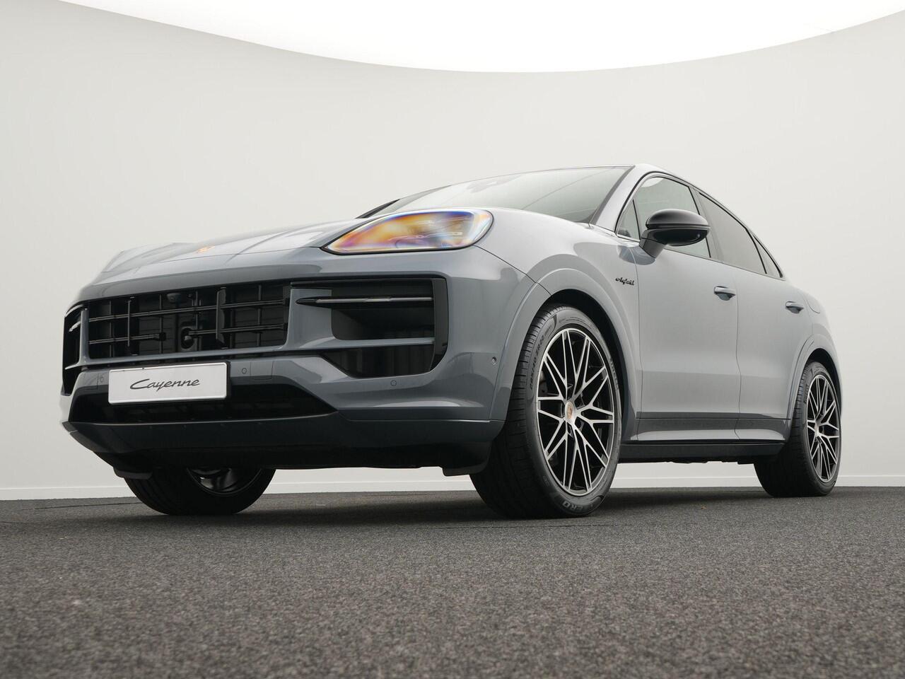 Porsche CAYENNE Coupé E-Hybrid