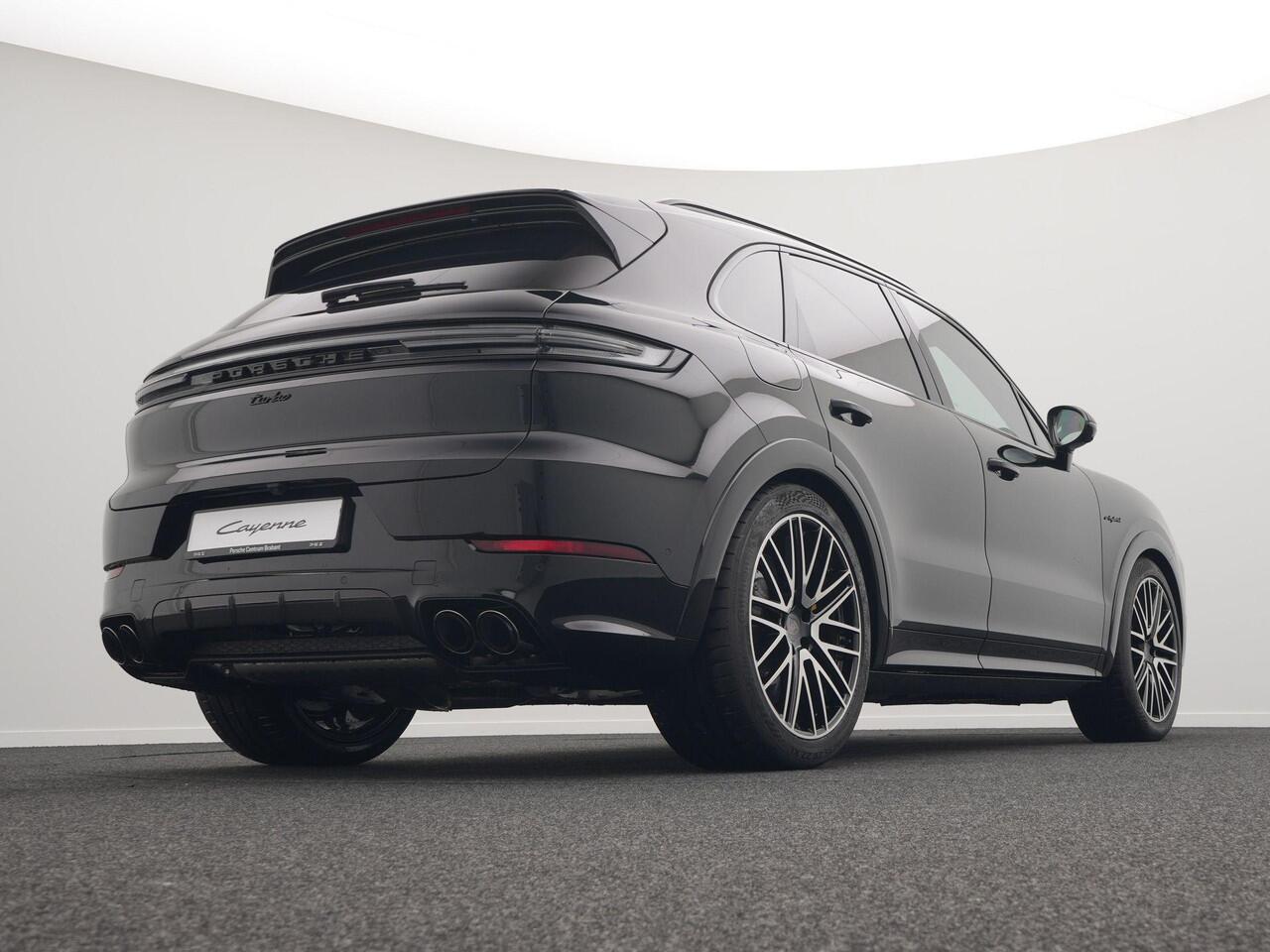 Porsche CAYENNE 4.0 Turbo E-Hybrid