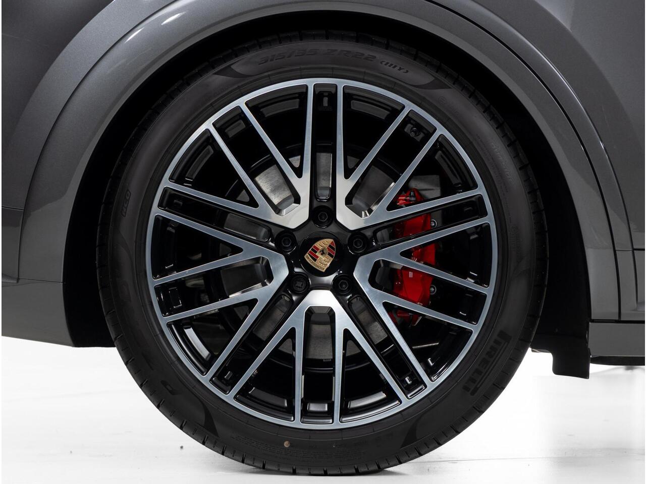 Porsche CAYENNE S E-Hybrid