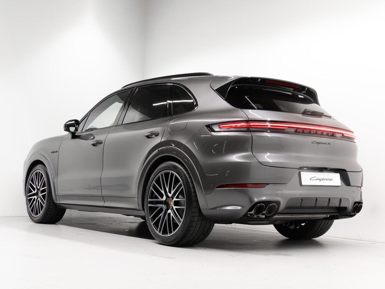 Porsche CAYENNE S E-Hybrid Black Edition