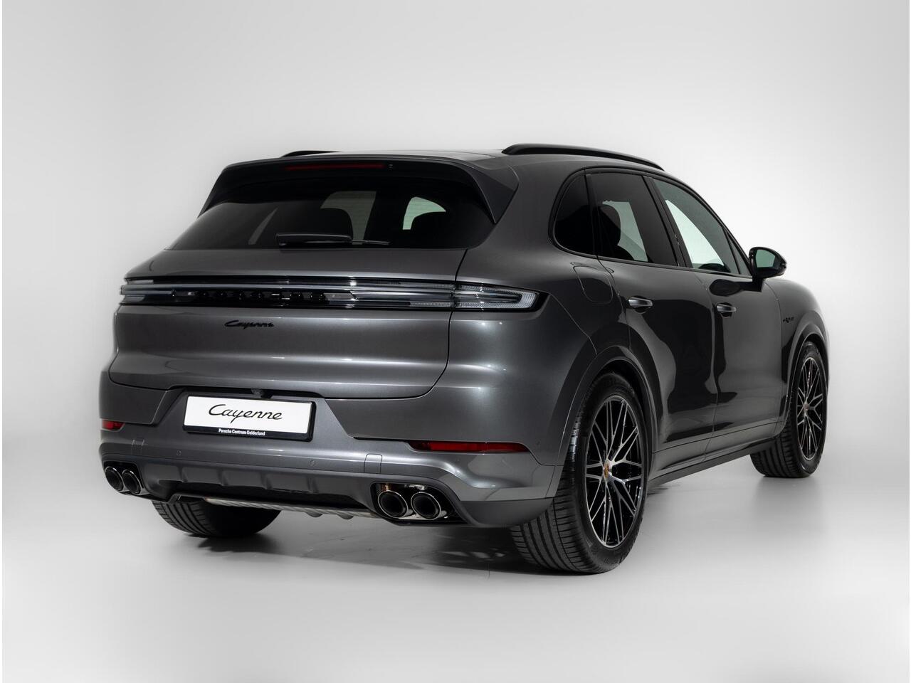 Porsche CAYENNE E-Hybrid Black Edition