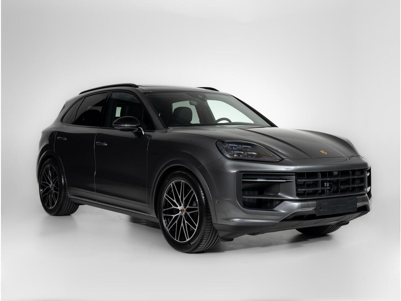Porsche CAYENNE E-Hybrid Black Edition