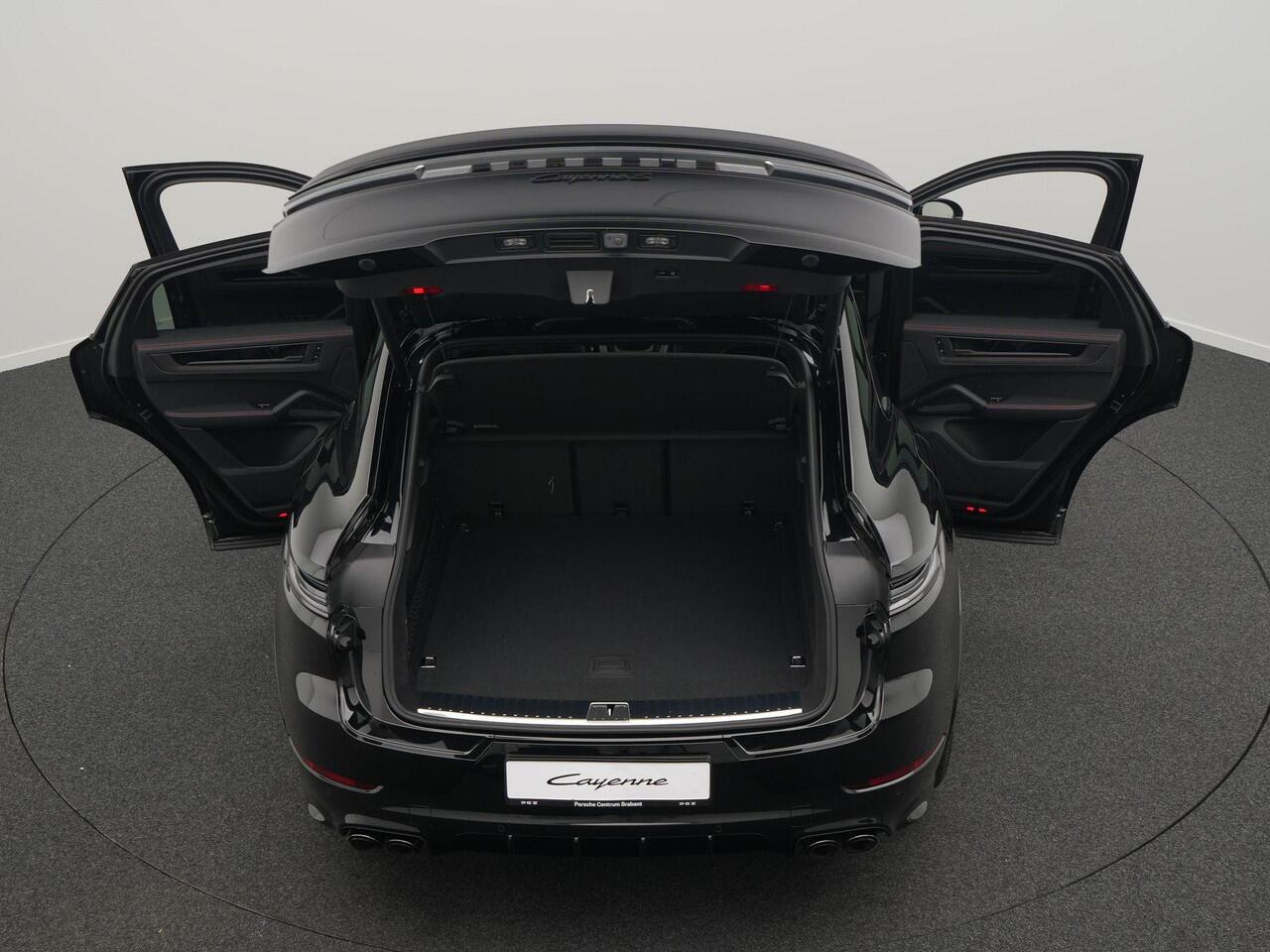 Porsche CAYENNE S E-Hybrid Coupé Black Edition