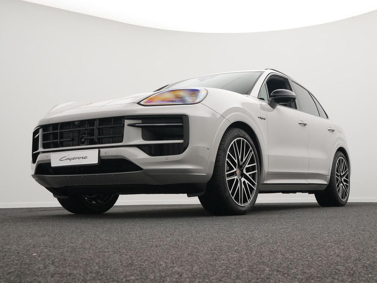 Porsche CAYENNE Coupé E-Hybrid Black Edition