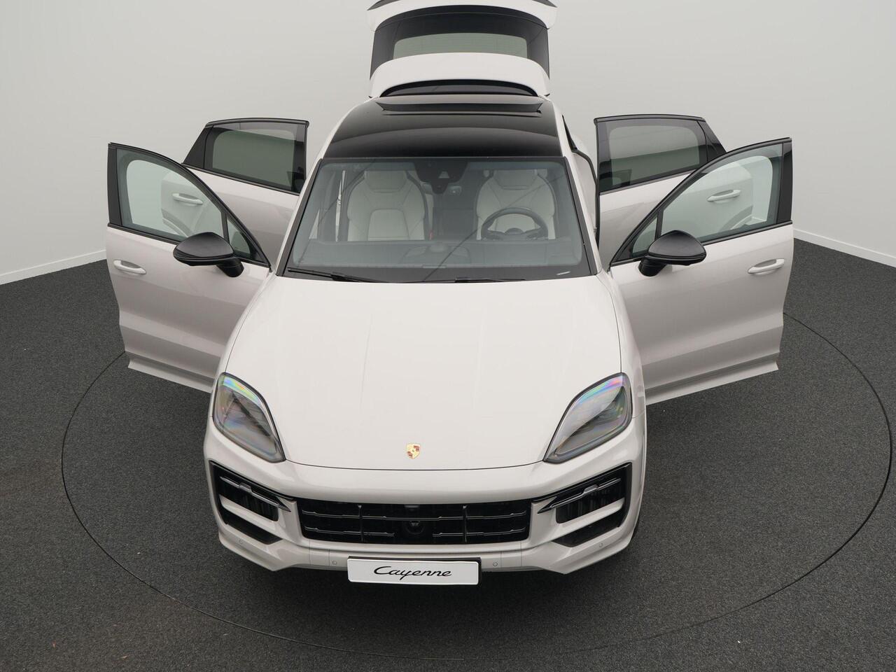 Porsche CAYENNE S E-Hybrid Coupé Black Edition