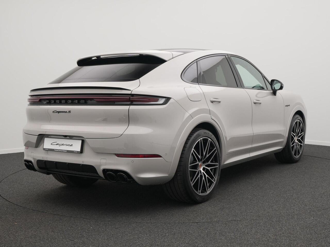 Porsche CAYENNE S E-Hybrid Coupé Black Edition