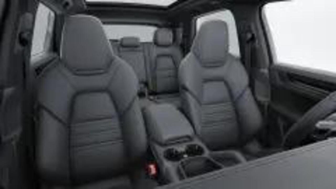 Porsche CAYENNE S E-Hybrid Black Edition