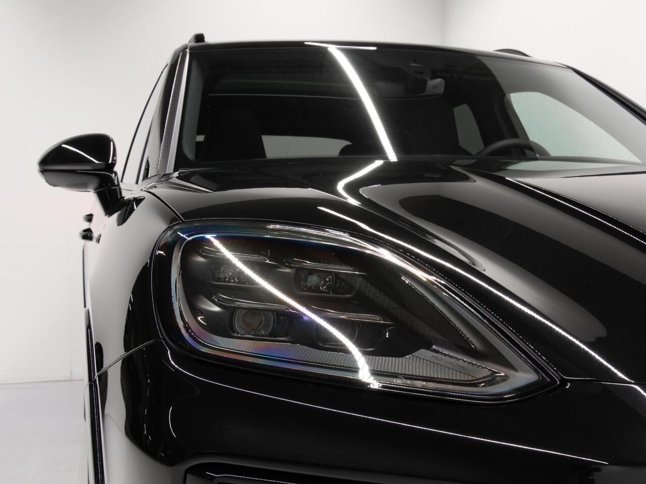 Porsche CAYENNE S E-Hybrid Black Edition