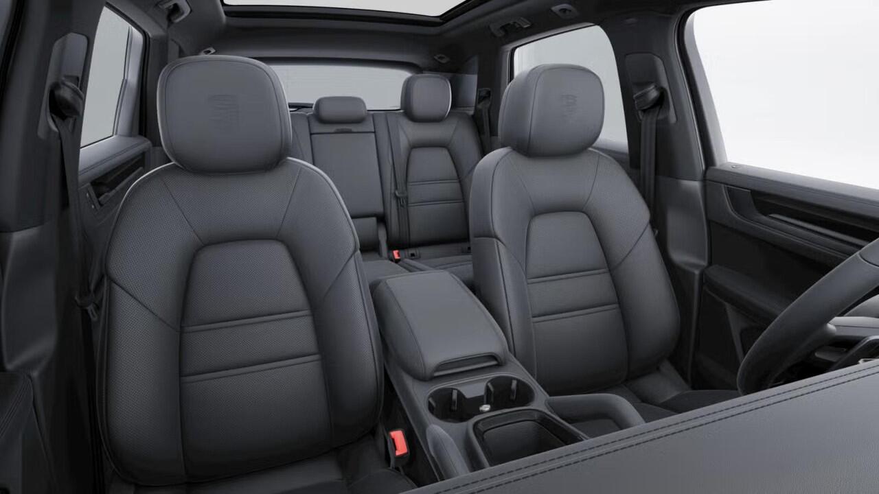 Porsche CAYENNE E-Hybrid Black Edition