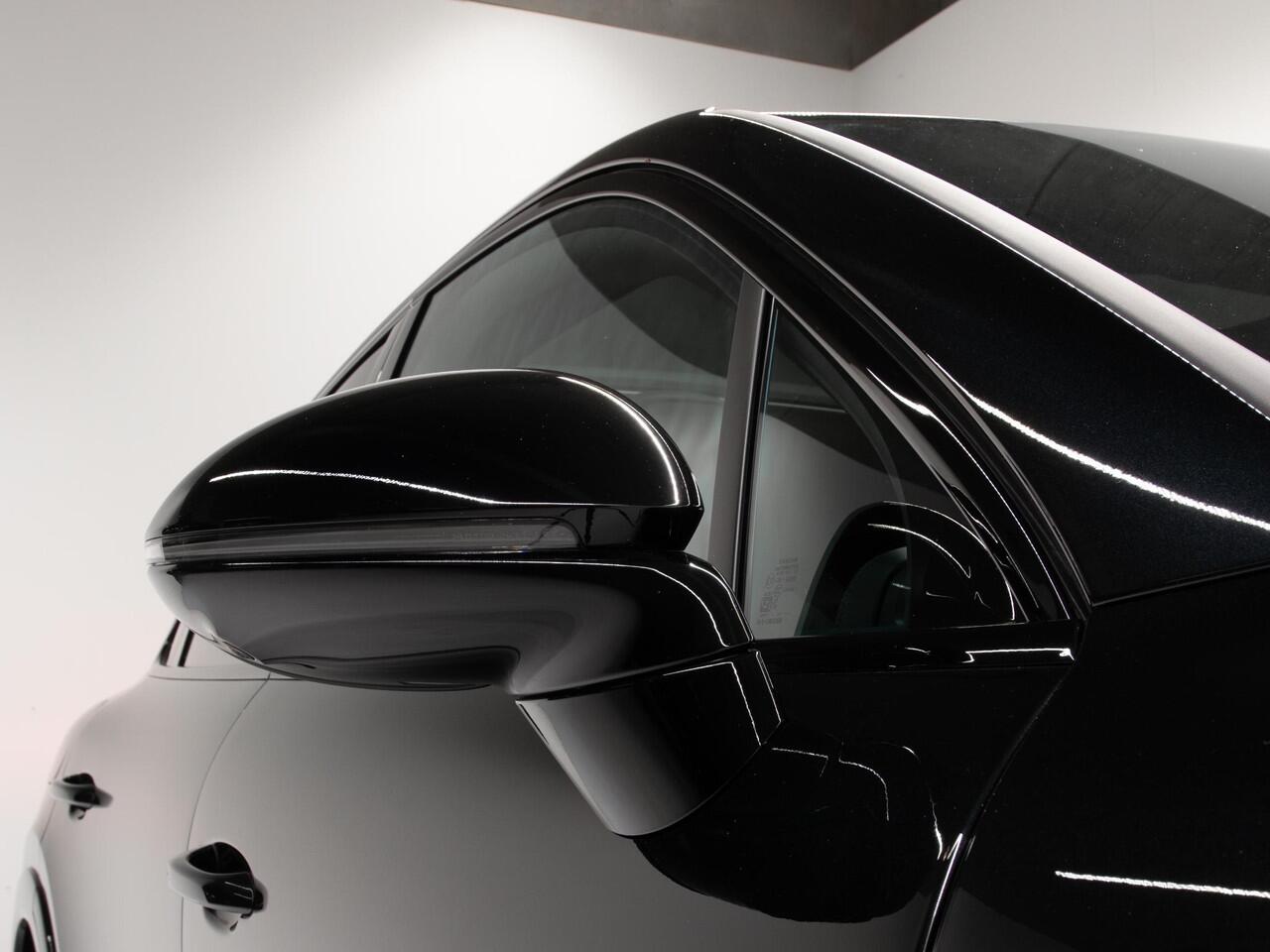 Porsche CAYENNE S E-Hybrid Coupé Black Edition