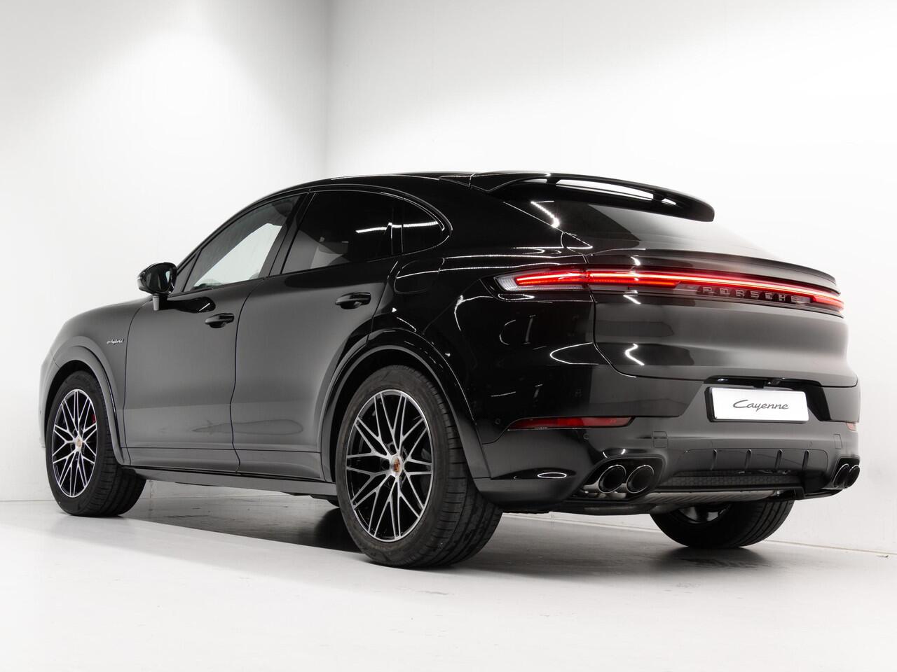 Porsche CAYENNE S E-Hybrid Coupé Black Edition