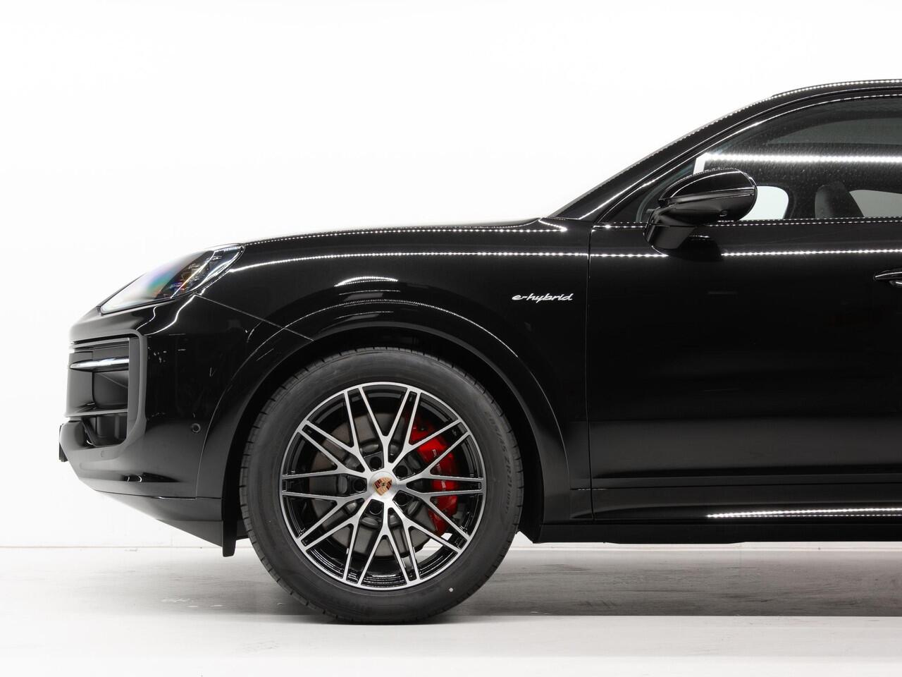 Porsche CAYENNE S E-Hybrid Coupé Black Edition