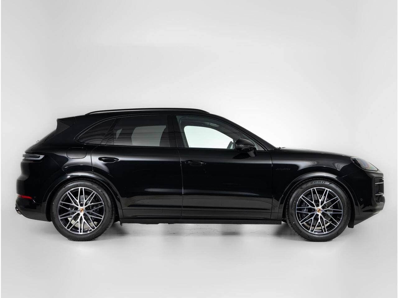 Porsche CAYENNE E-Hybrid Black Edition