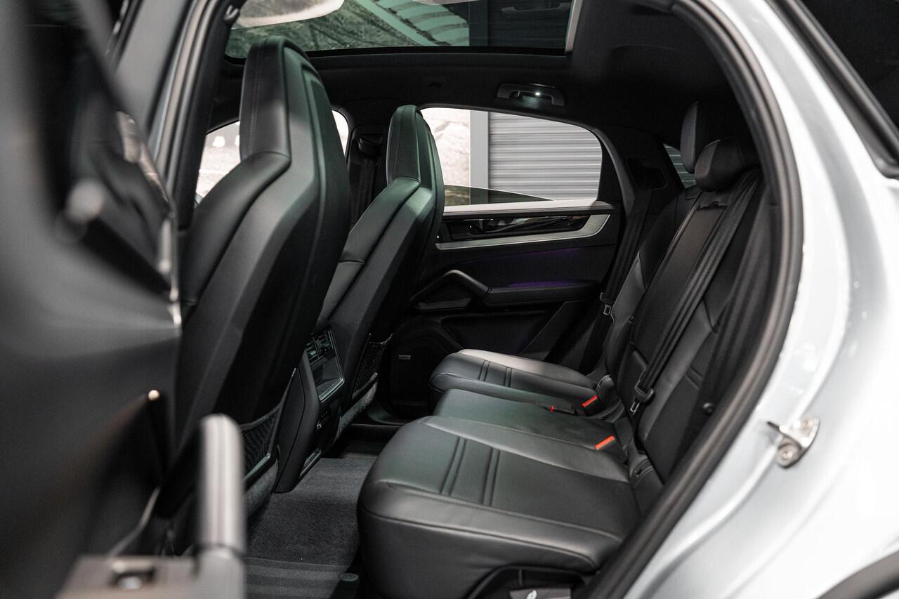 Porsche CAYENNE Coupé 3.0 E-Hybrid *Sport-Design / Vierwielbesturing / Stoelventilatie / BOSE / 18-Wegs / Panorama / Soft-Close / Keyless*