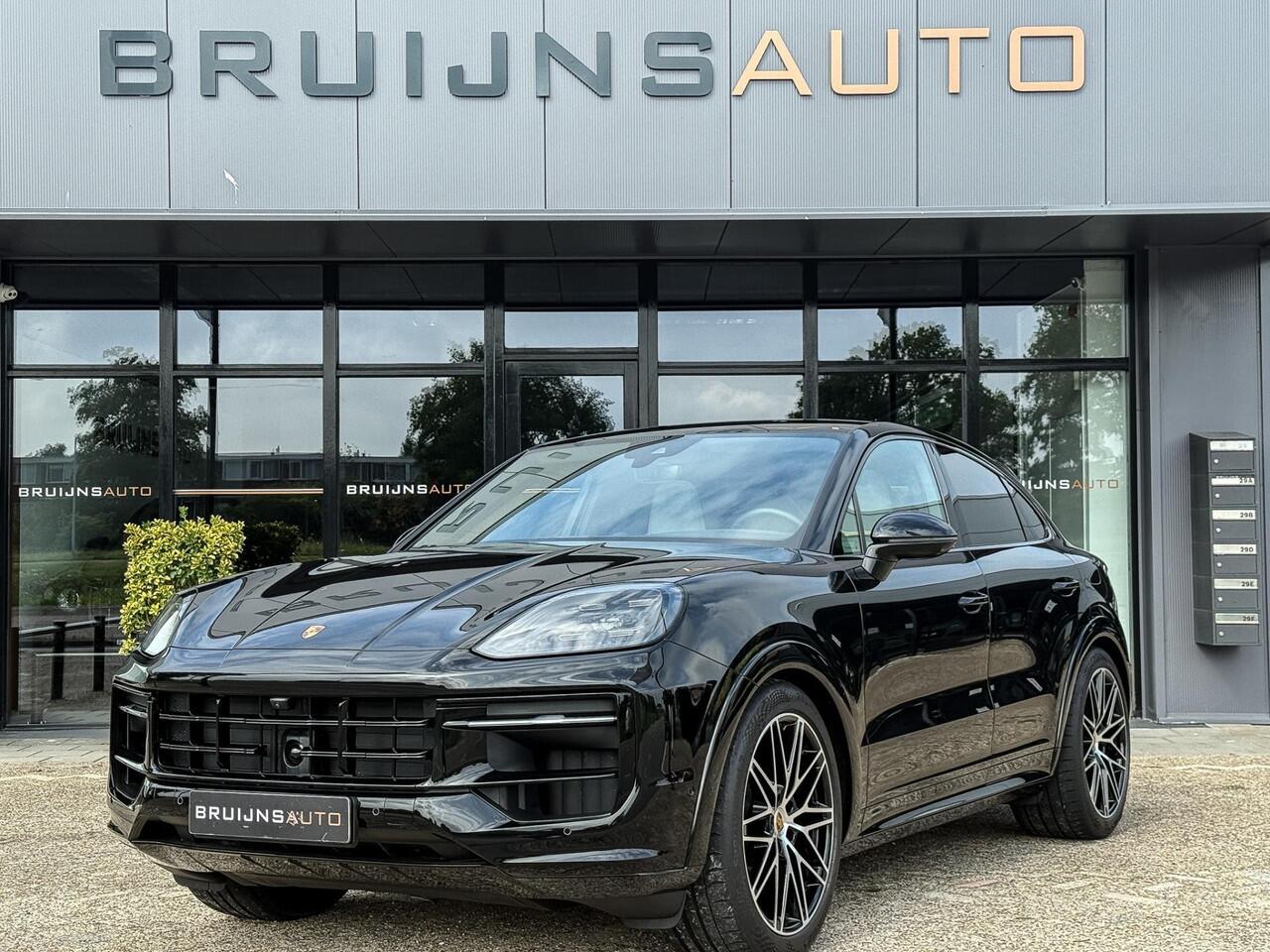 Porsche CAYENNE Coupé 3.0 E-Hybrid |Sport&design|Ventilatie|22inch|Glazendak|4W-sturing|