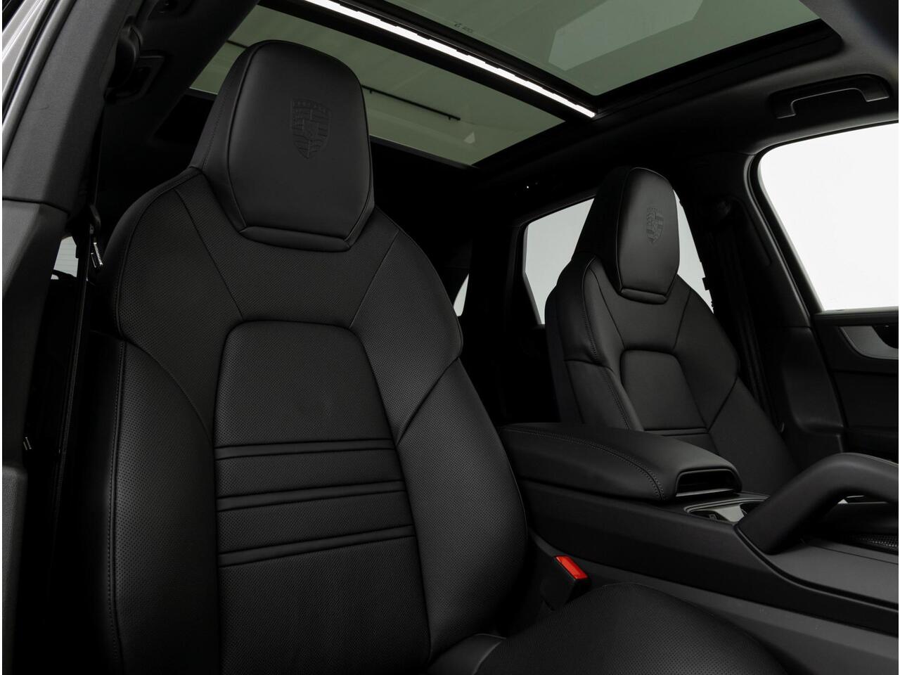 Porsche CAYENNE S E-Hybrid