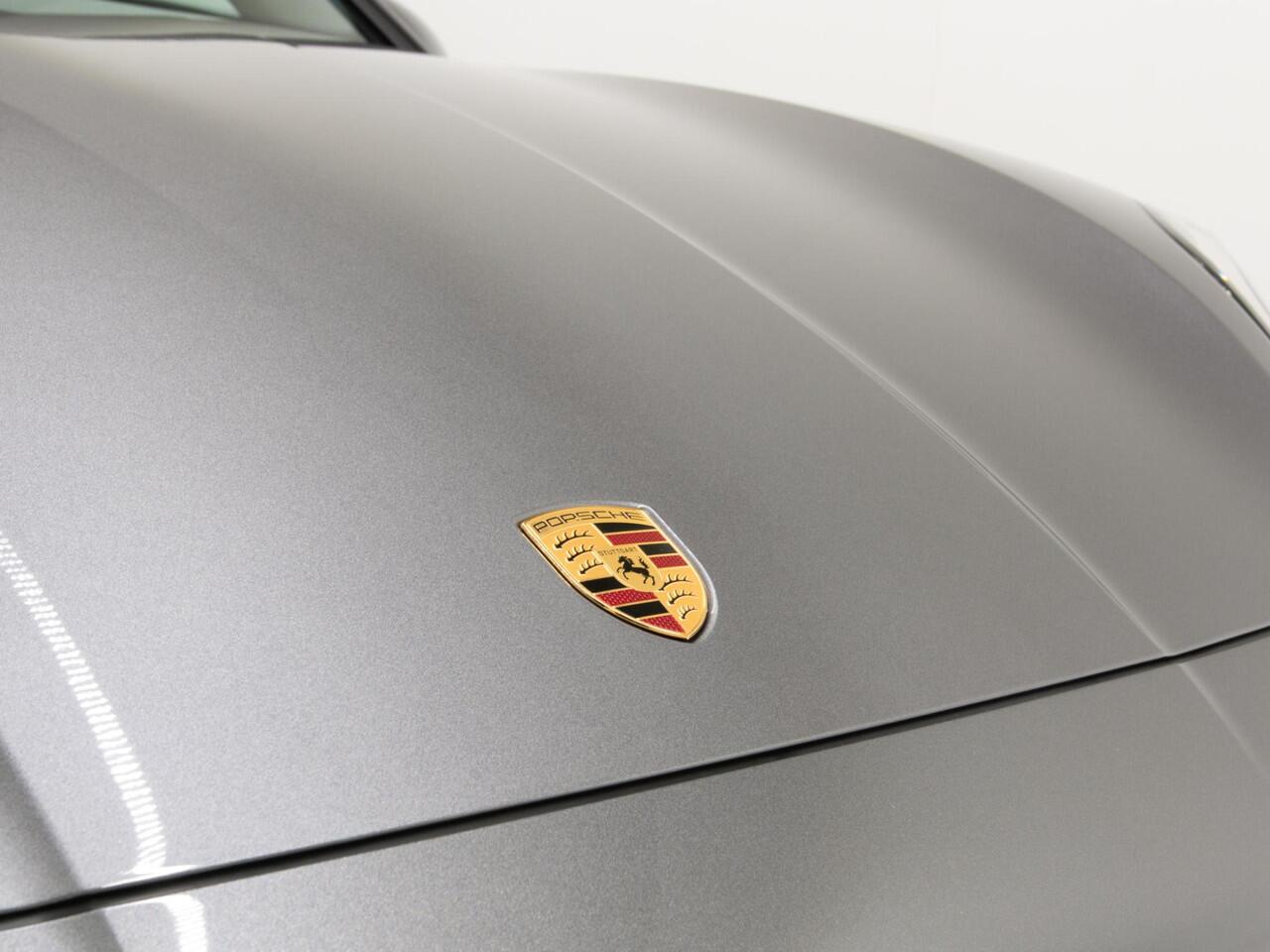 Porsche CAYENNE S E-Hybrid Black Edition