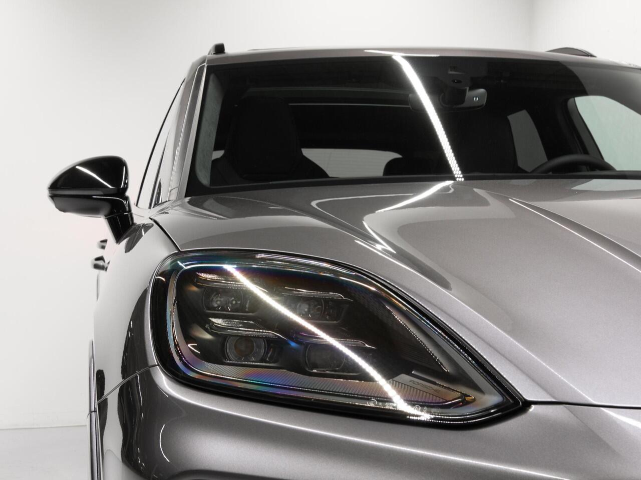 Porsche CAYENNE S E-Hybrid Black Edition