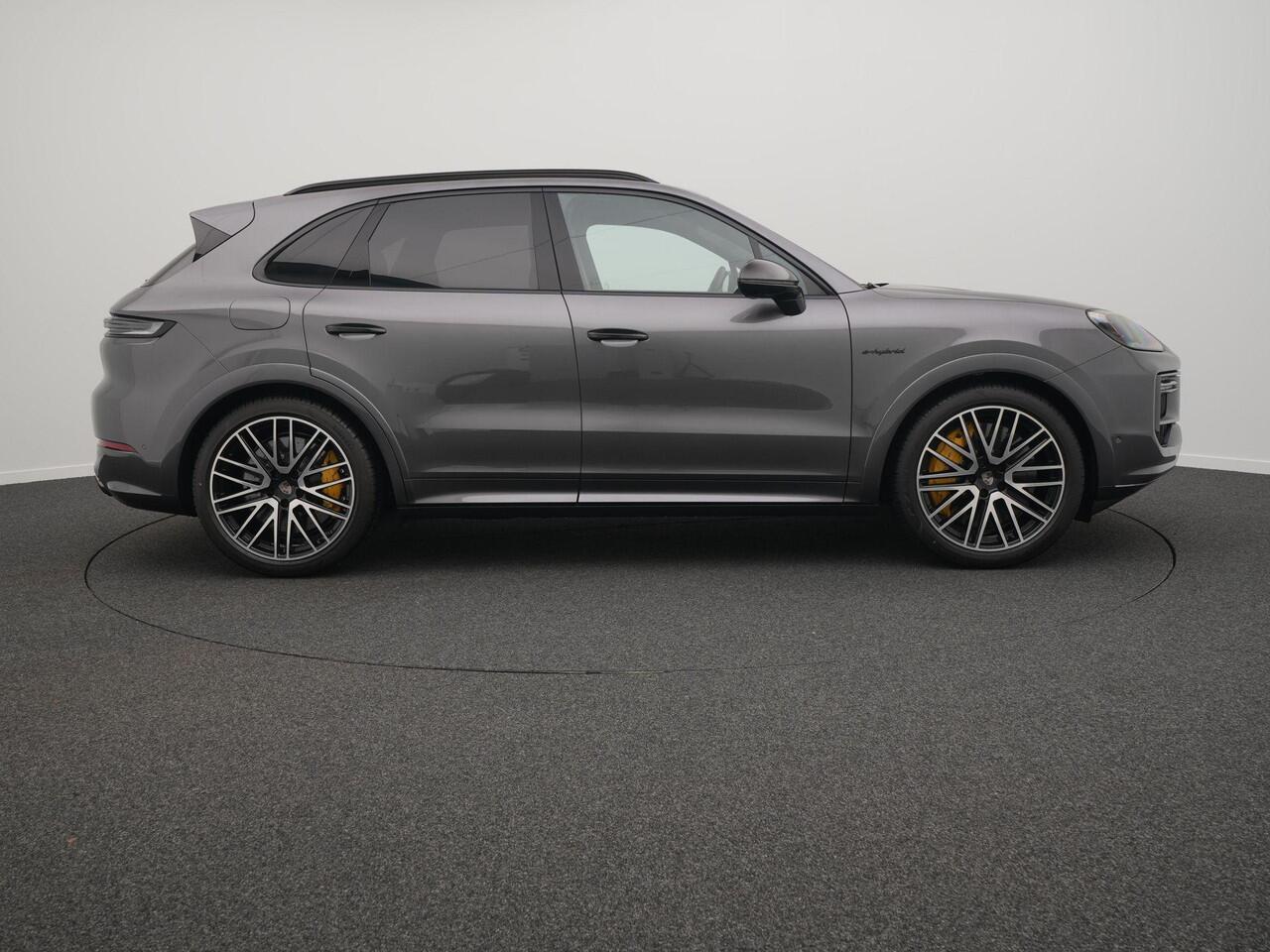Porsche CAYENNE Turbo E-Hybrid
