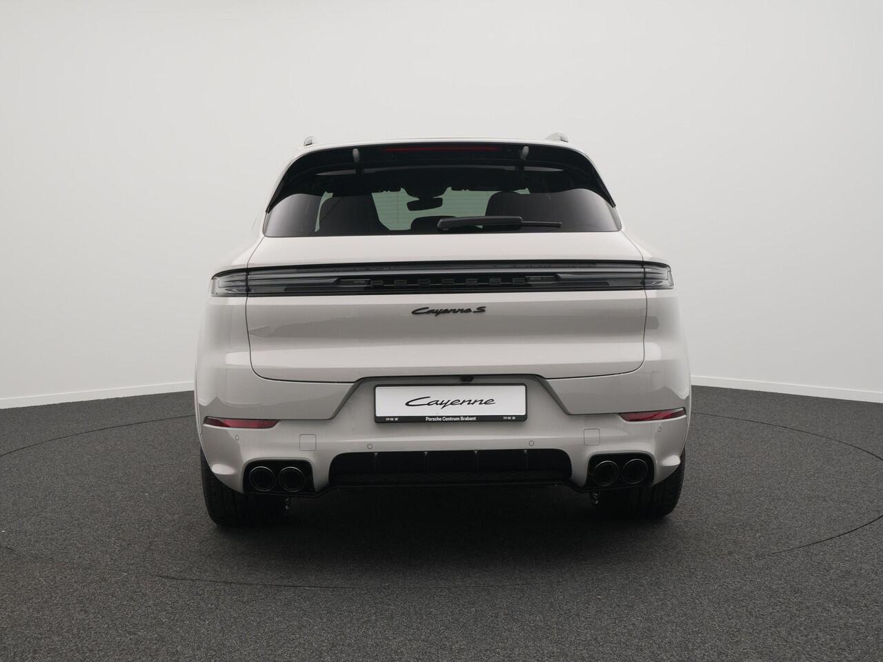 Porsche CAYENNE Coupé E-Hybrid Black Edition