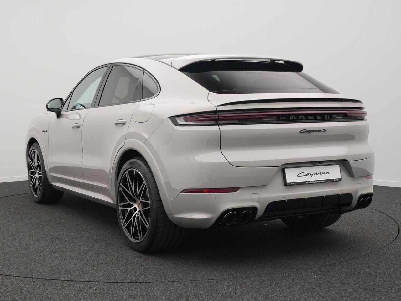 Porsche CAYENNE S E-Hybrid Coupé Black Edition