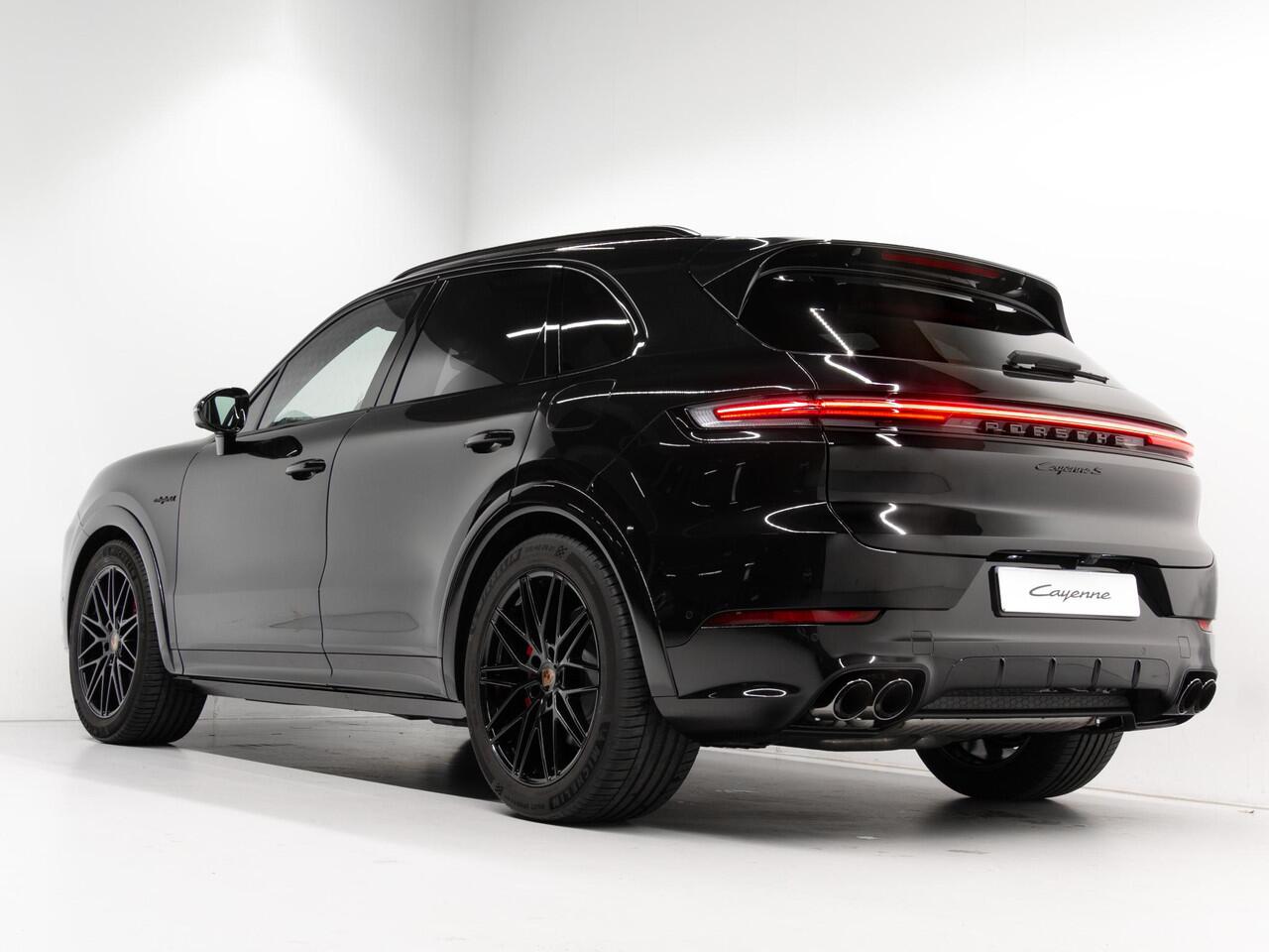 Porsche CAYENNE S E-Hybrid Black Edition