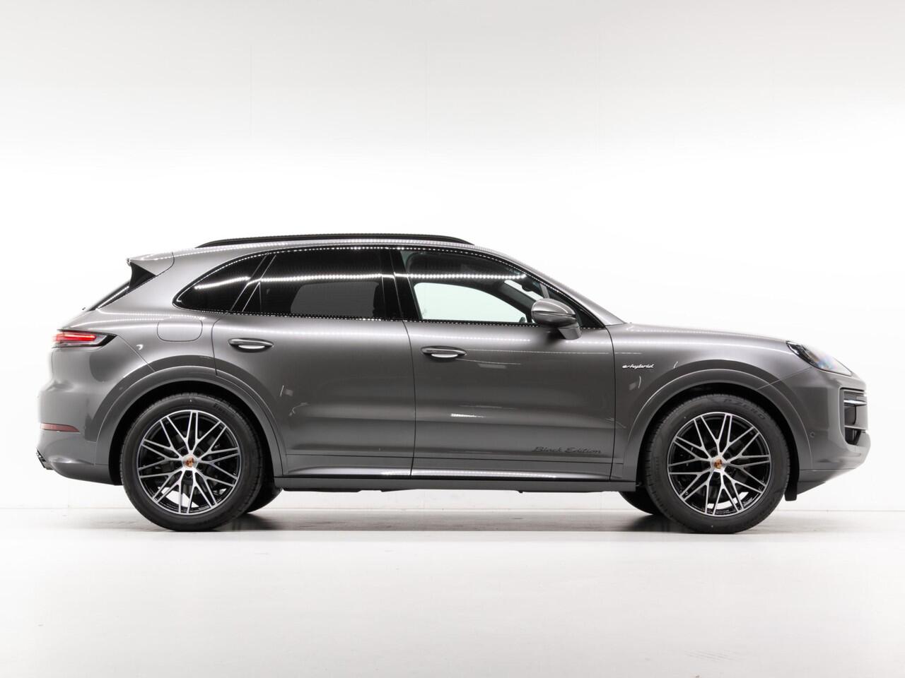 Porsche CAYENNE E-Hybrid Black Edition