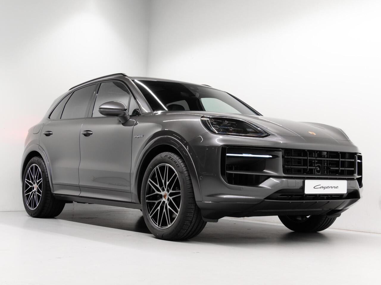 Porsche CAYENNE E-Hybrid Black Edition