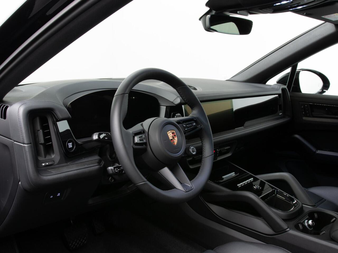 Porsche CAYENNE E-Hybrid Coupé Black Edition