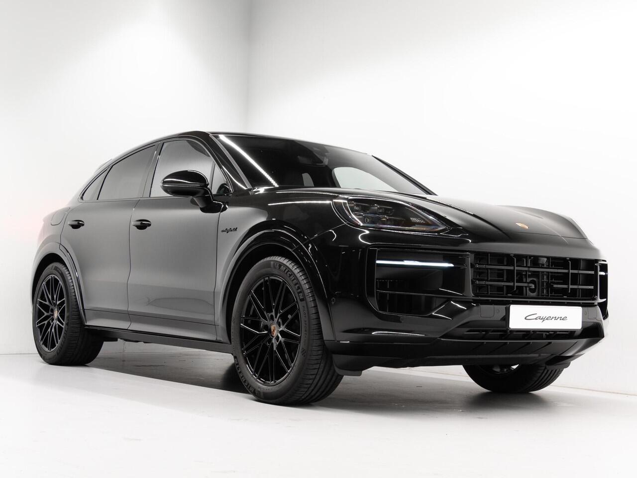Porsche CAYENNE E-Hybrid Coupé Black Edition