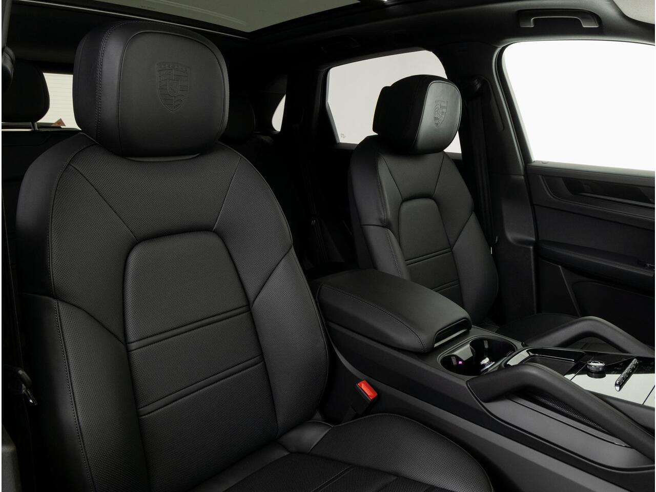 Porsche CAYENNE E-Hybrid