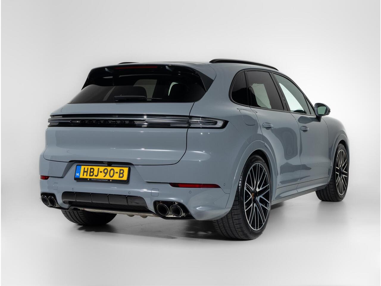 Porsche CAYENNE E-Hybrid
