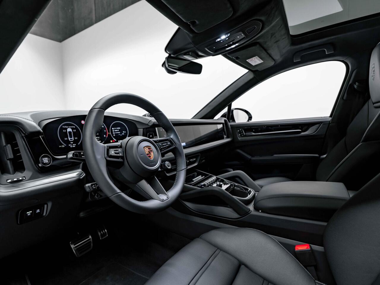 Porsche CAYENNE E-Hybrid Coupé Black Edition