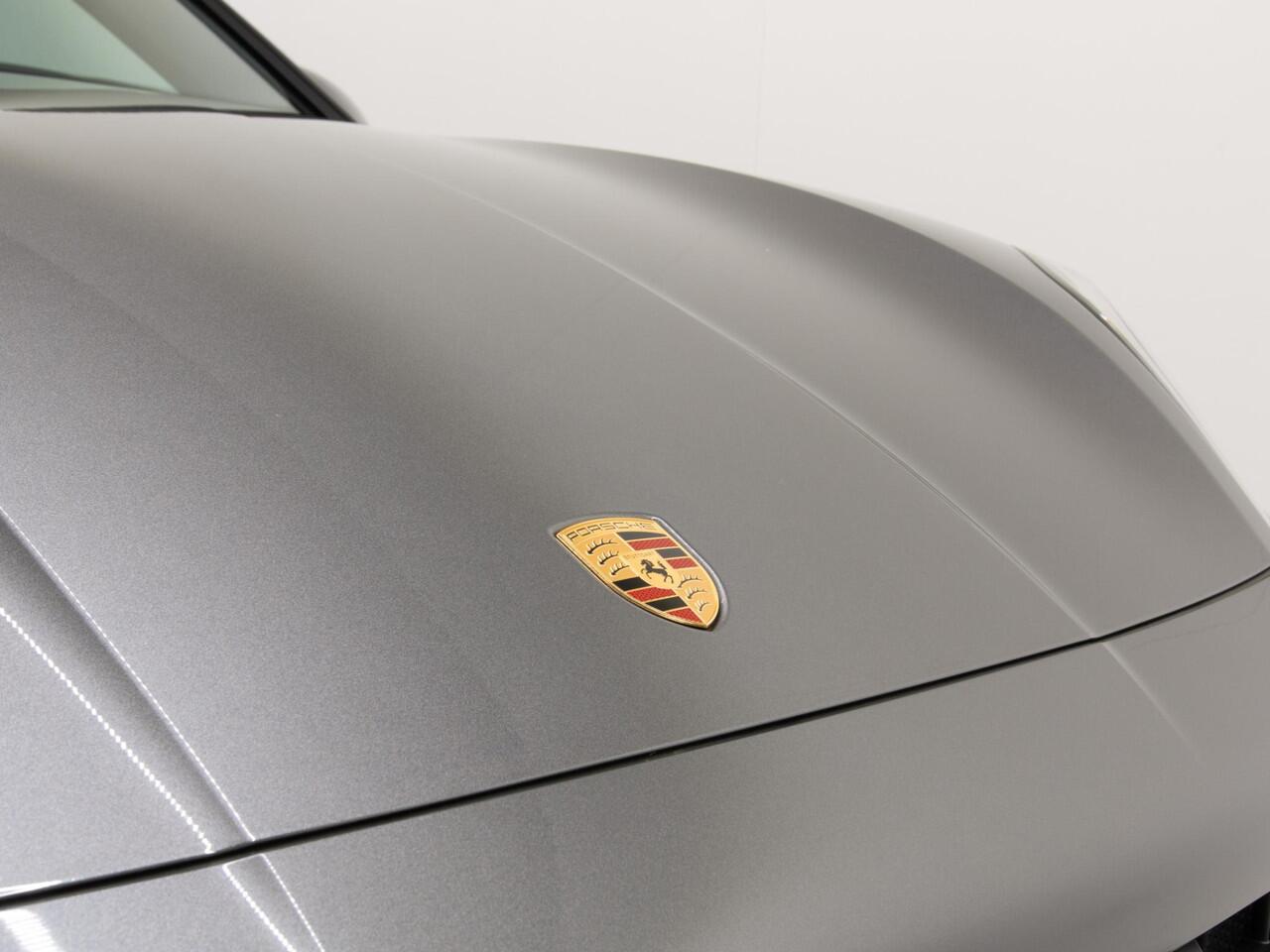 Porsche CAYENNE E-Hybrid Coupé