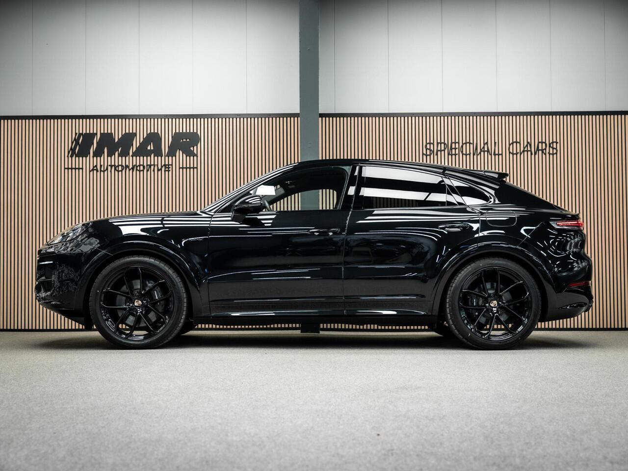 Porsche CAYENNE Coupé 3.0 E-Hybrid Black Edition | Sportuitlaat | Stoelverwarming en verkoeling | Sport Chrono |