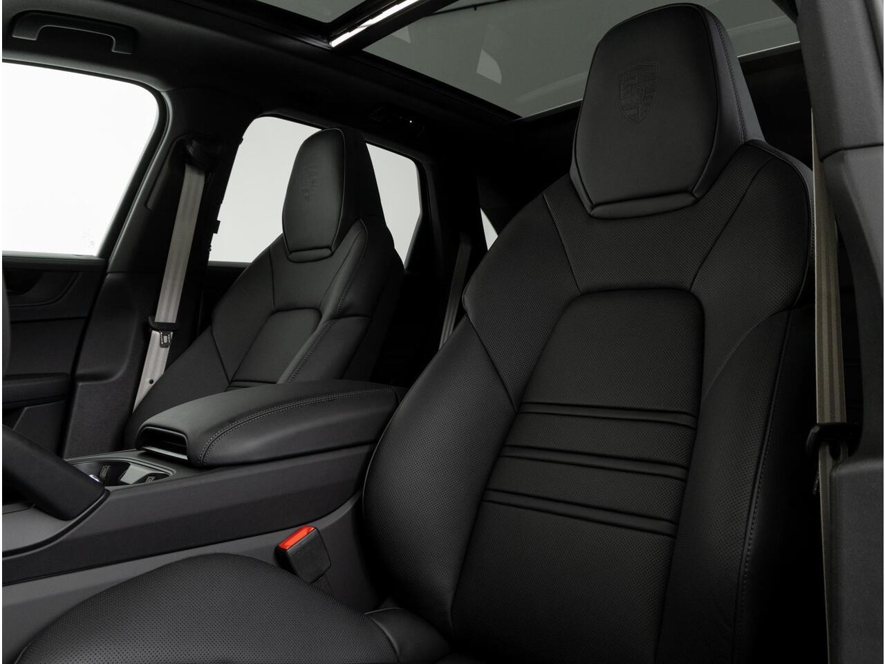 Porsche CAYENNE S E-Hybrid Black Edition