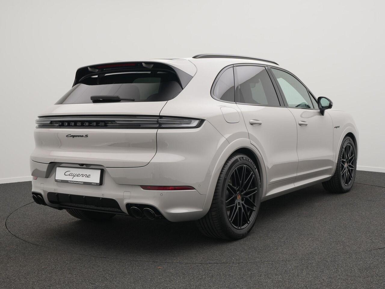 Porsche CAYENNE S E-Hybrid Black Edition