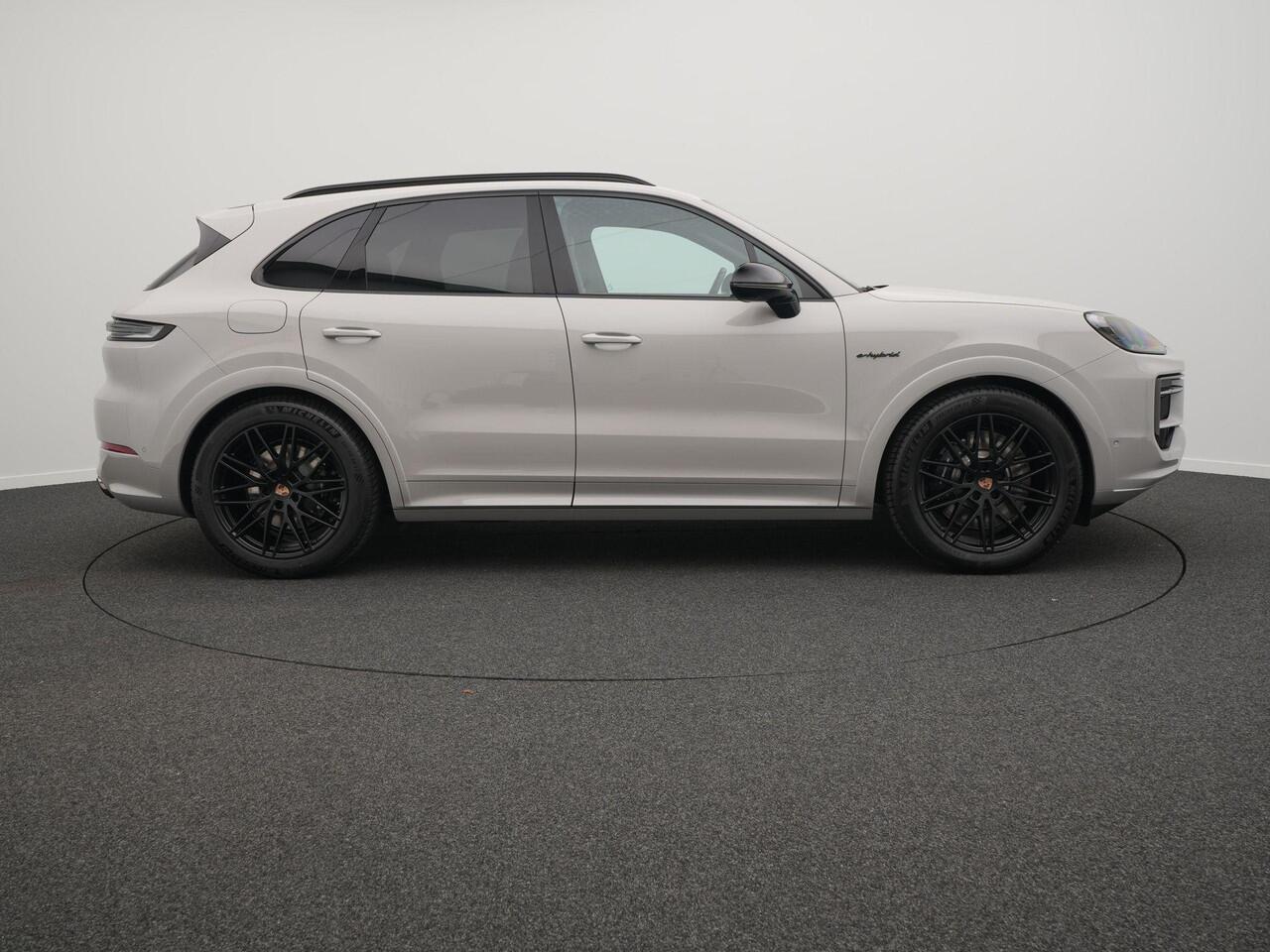 Porsche CAYENNE S E-Hybrid Black Edition