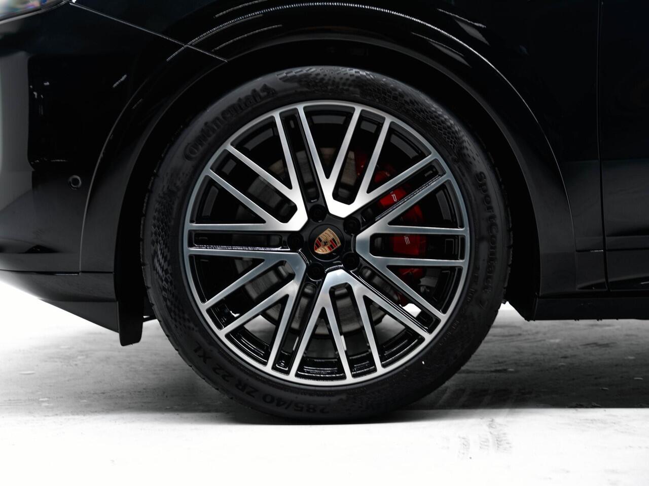 Porsche CAYENNE S E-Hybrid Black Edition