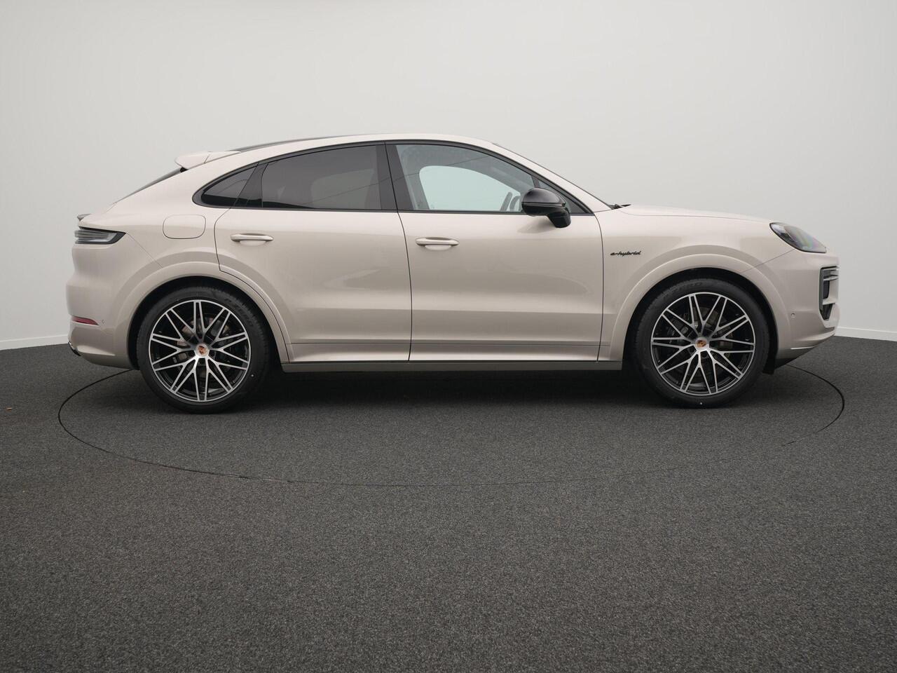 Porsche CAYENNE Coupé S E-Hybrid Black Edition
