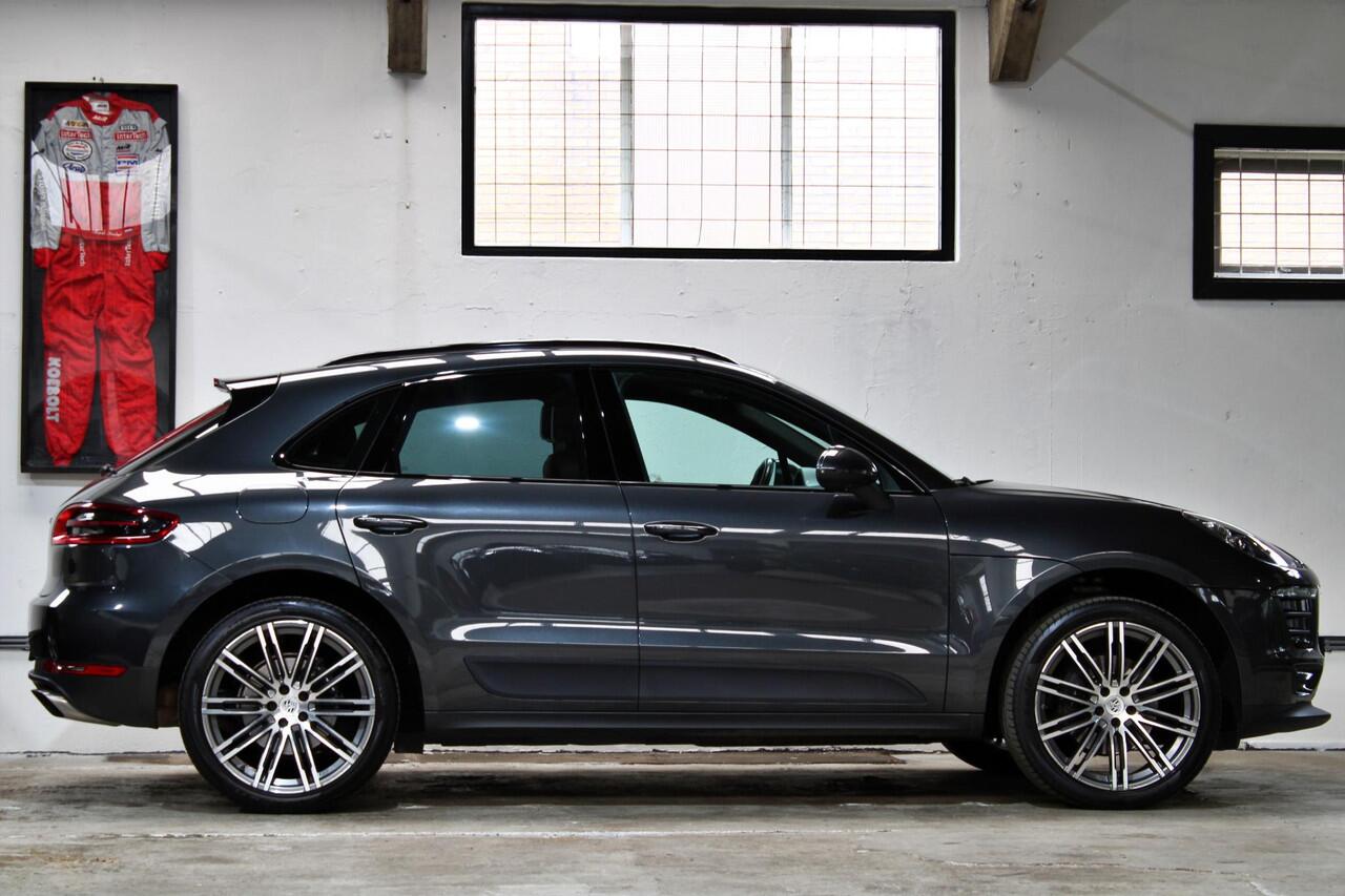 Porsche MACAN 2.0 | Panoramadak | Luchtvering | Apple Car Play | Memory | Onderhoudshistorie |