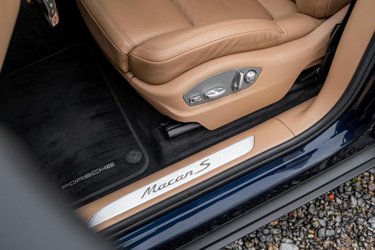 Porsche MACAN S 354pk | BiColor | Lucht | 360gr | Chrono | 1. Eig.