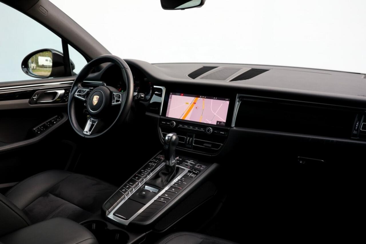 Porsche MACAN 2.0 - 245 pk **Pano / BOSE / Camera / Memory stoel