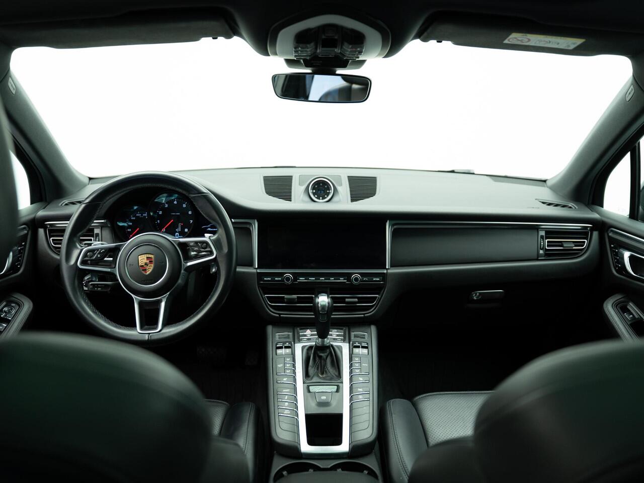 Porsche MACAN 2.0 |Pano|SportChrono|Facelift|Carplay|