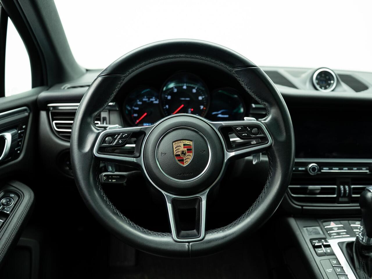 Porsche MACAN 2.0 |Pano|SportChrono|Facelift|Carplay|