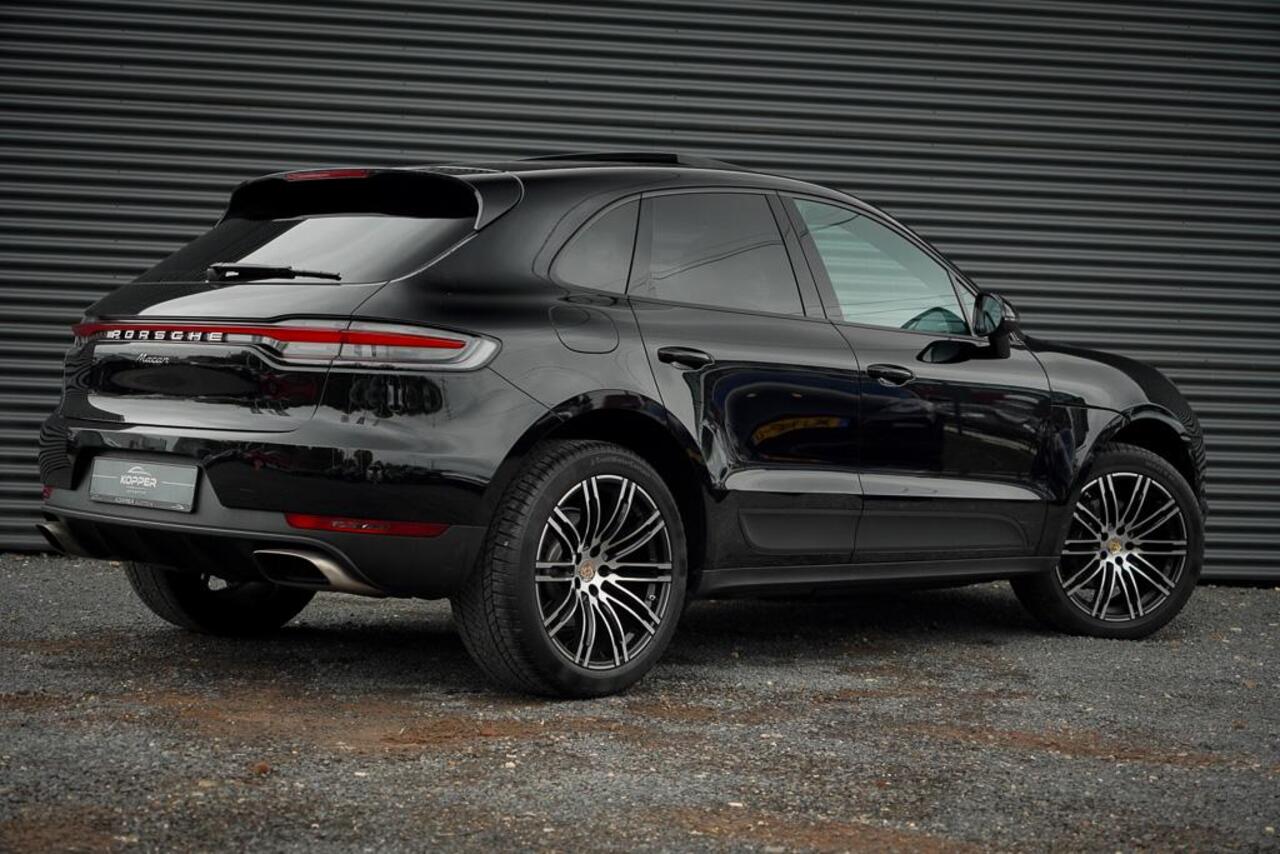 Porsche MACAN 2.0 / Panoramadak / Incl BTW / 20'' / Stoelverwarming