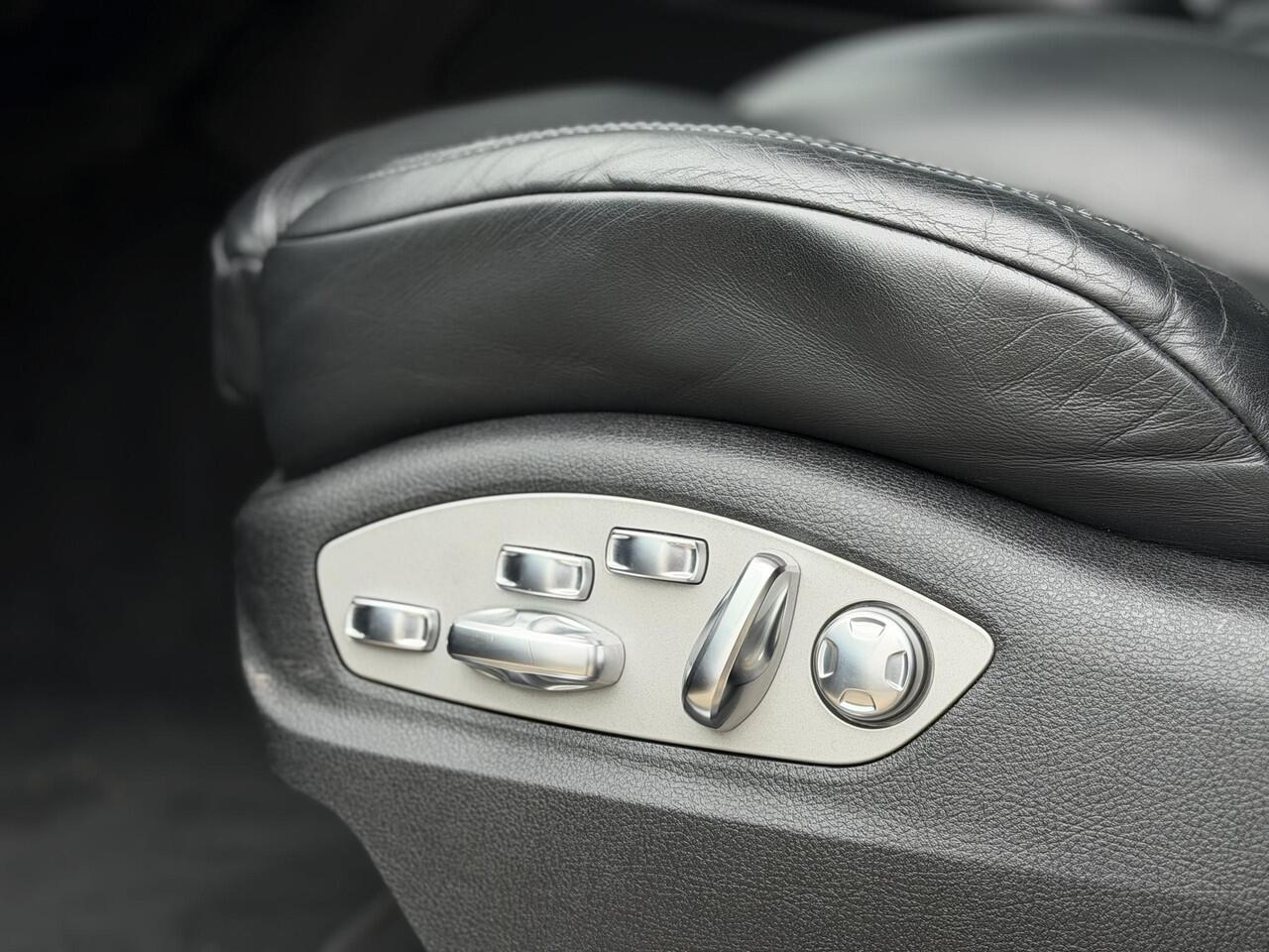 Porsche MACAN 3.0 S 354PK |Pano|ACC|360Cam|BOSE|Sport Chrono|21"Sport Classic|Adaptieve Sportstoelen|El.Trekhaak|Porsche onderhouden