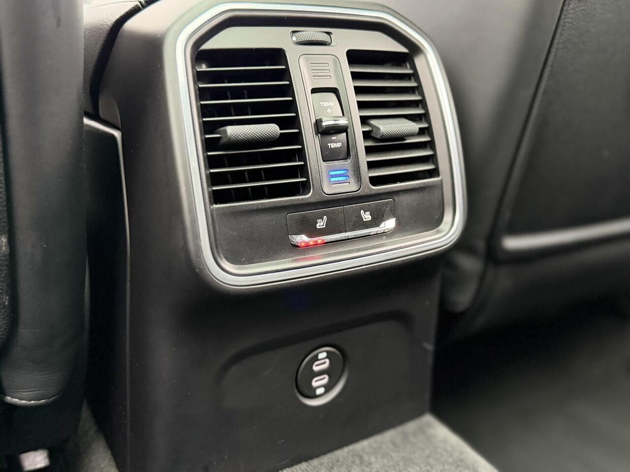 Porsche MACAN 3.0 S 354PK |Pano|ACC|360Cam|BOSE|Sport Chrono|21"Sport Classic|Adaptieve Sportstoelen|El.Trekhaak|Porsche onderhouden