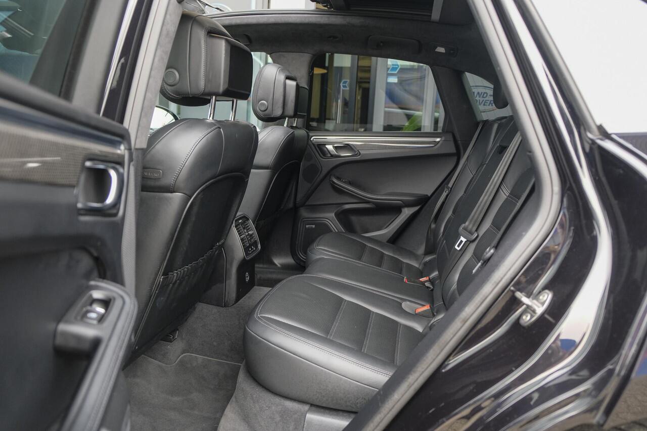 Porsche MACAN 2.9 Turbo 441pk Panoramadak Luchtvering Adaptive cruise PDLS plus 18-weg stoelen
