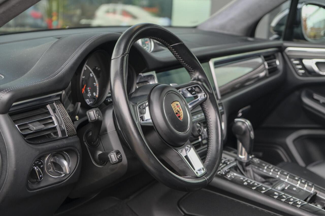 Porsche MACAN 2.9 Turbo 441pk Panoramadak Luchtvering Adaptive cruise PDLS plus 18-weg stoelen